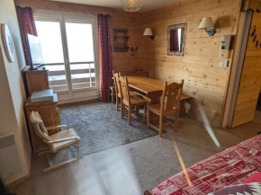 3 Pièces au pied des pistes, 7 pers, balcon, cuisine équipée - FR-1-557-137
